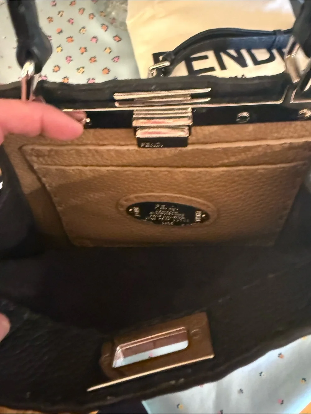 Fendi Selleria Peekaboo Mini – Black Cuoio Romano Leather